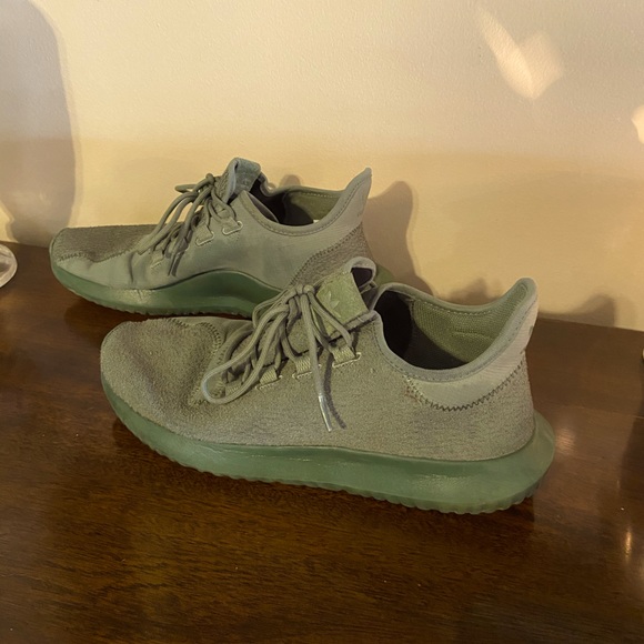 adidas green trainers mens